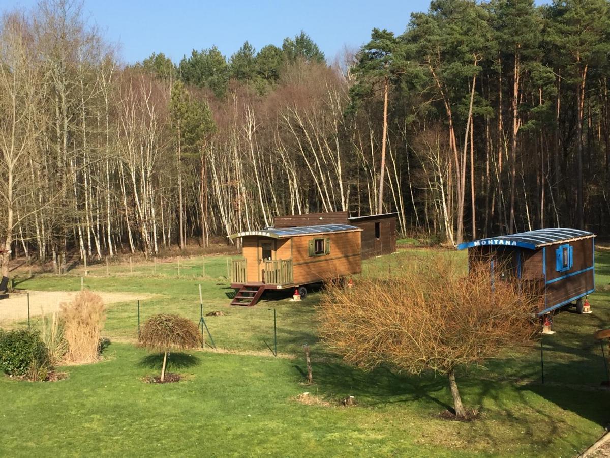 Roulottes Du Chalet Des Pins Rougeou 外观 照片